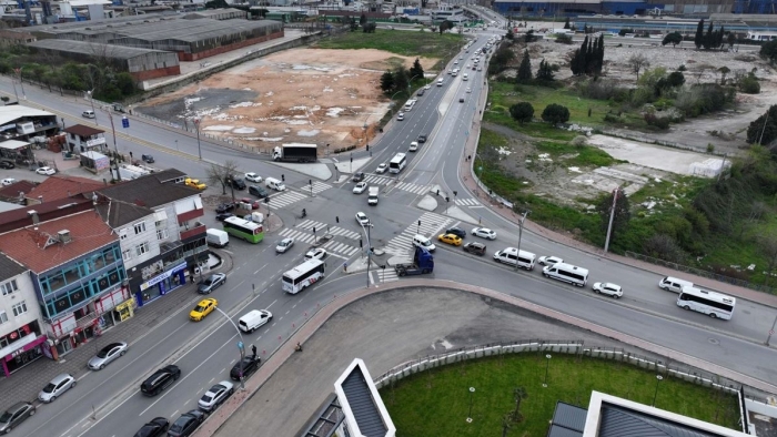 Büyükşehir’in ulaşım yatırımları Gebze’de trafiği rahatlattı;  Gebze’nin kilit noktalarında düğüm çözüldü
